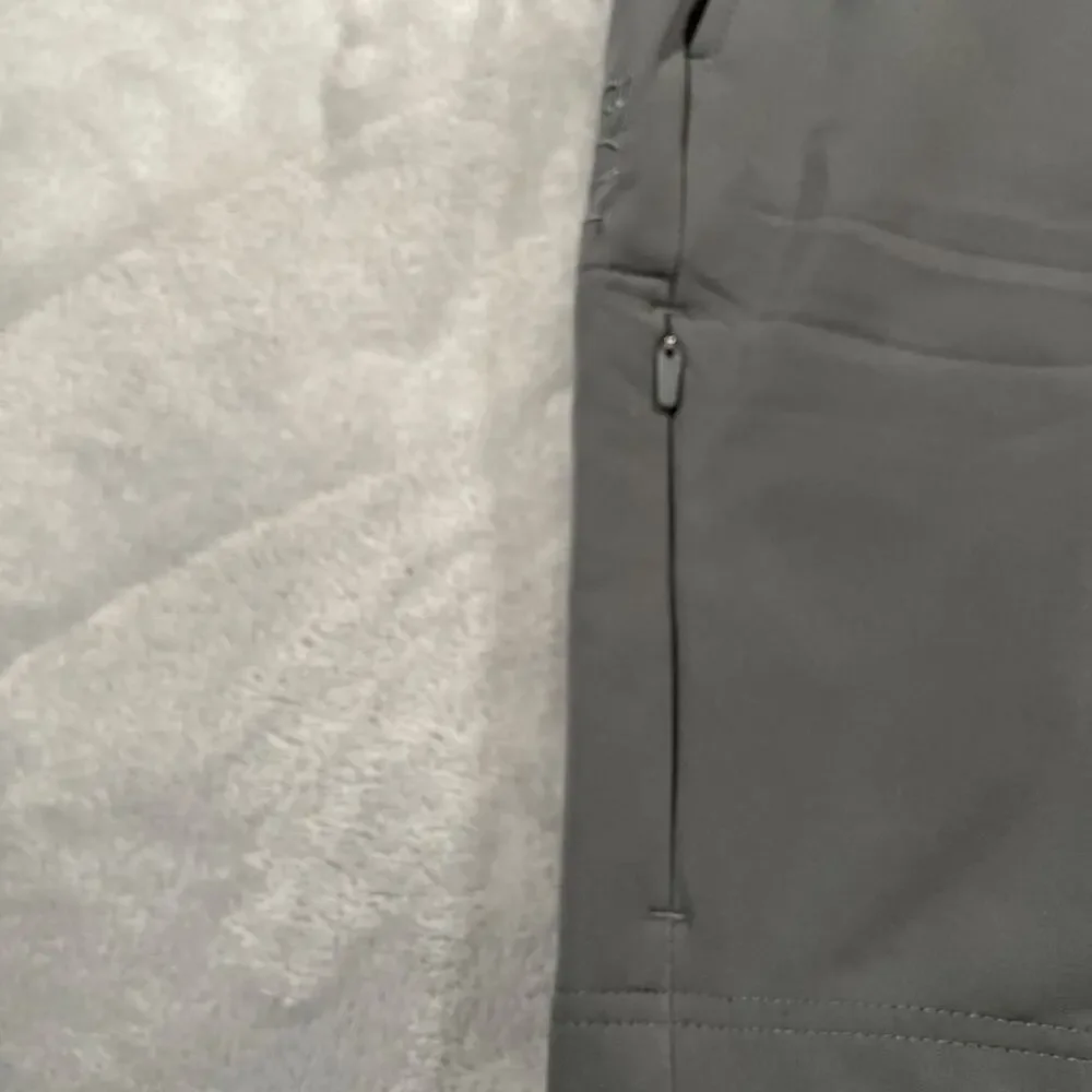 Bylt Shorts Mens Small Grey Ryse Fleece Stretch Casual Drawstring Activewear